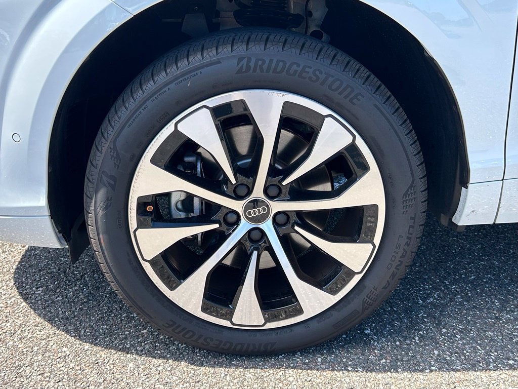 Certified 2026 Audi Q3 quattro 2.0T AWD/4WD image 40