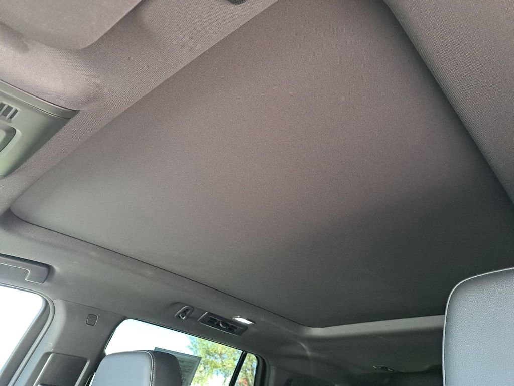 Used 2023 Chevrolet Tahoe Z71 image 21