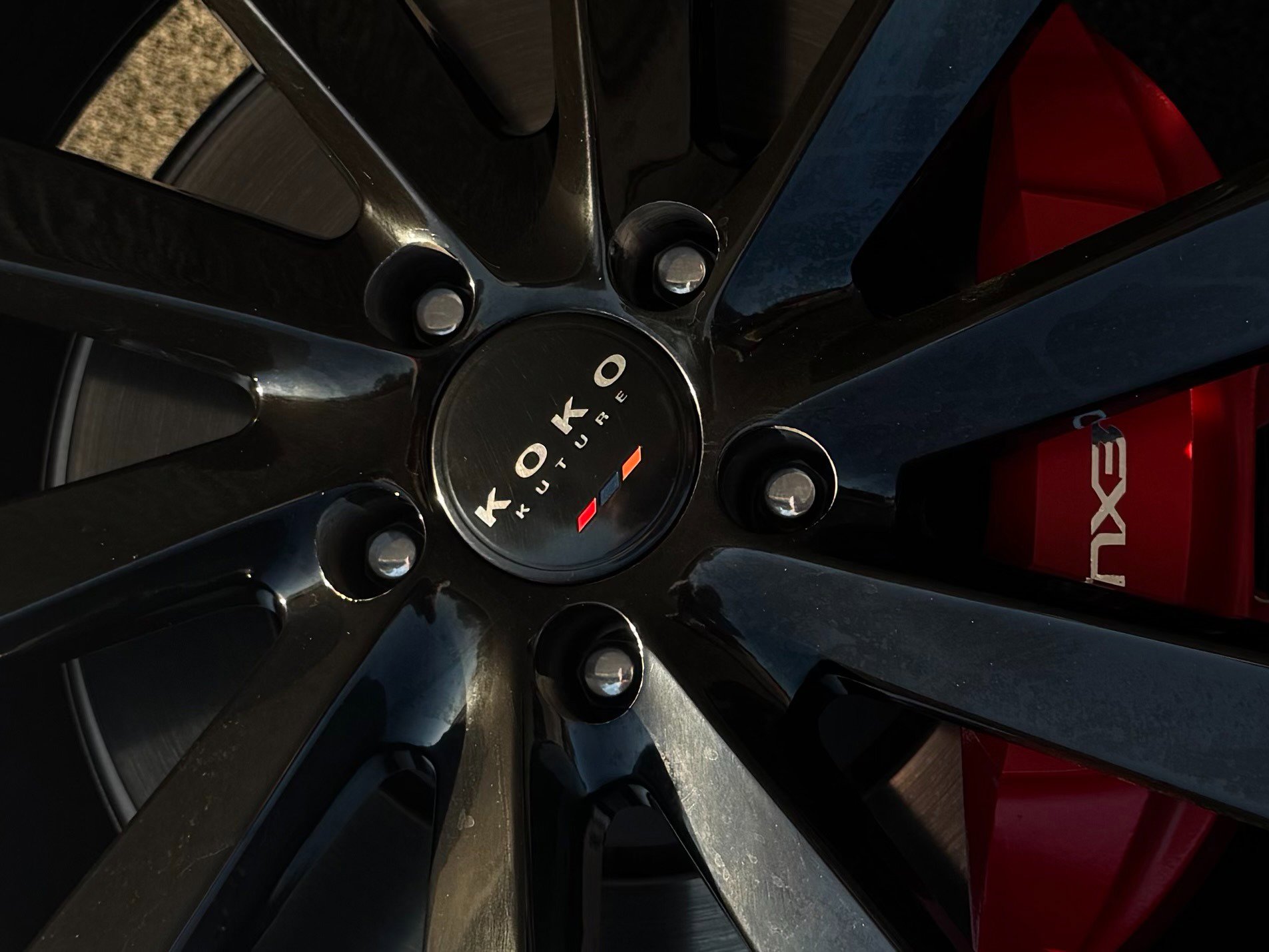 Used 2023 Lexus LS 500h AWD w/ Luxury Package image 13