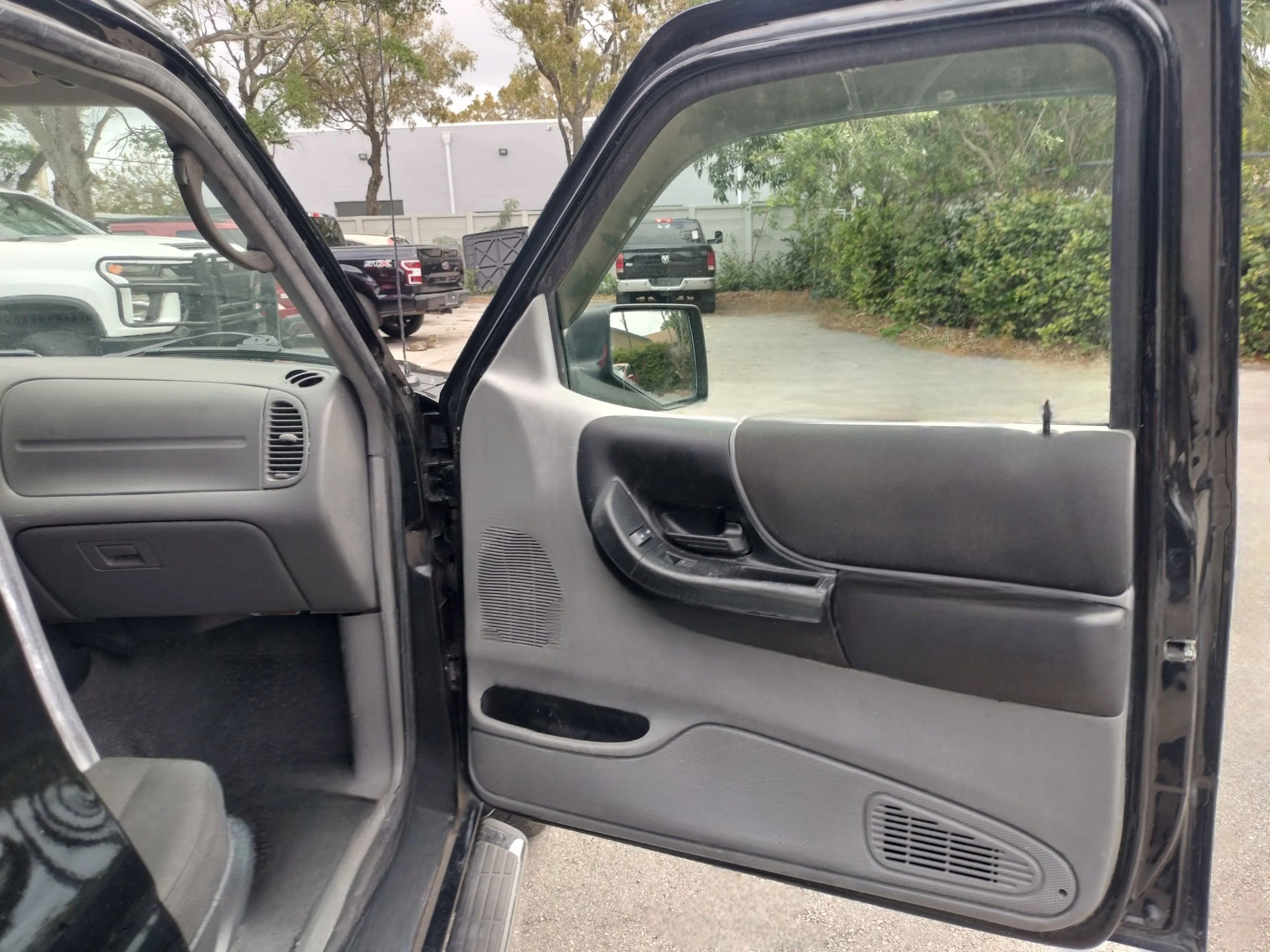 Used 2010 Ford Ranger Sport RWD image 14
