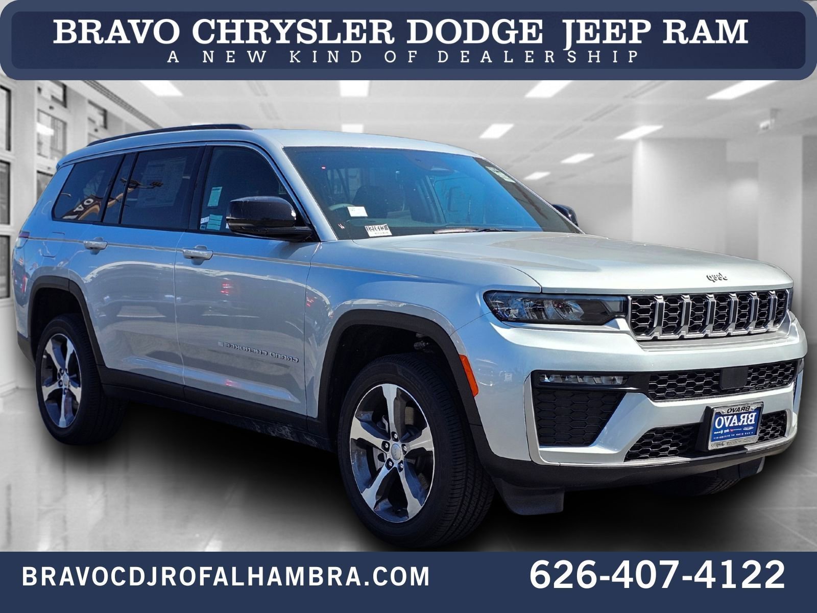 New 2026 Jeep Grand Cherokee L Limited AWD/4WD image 1