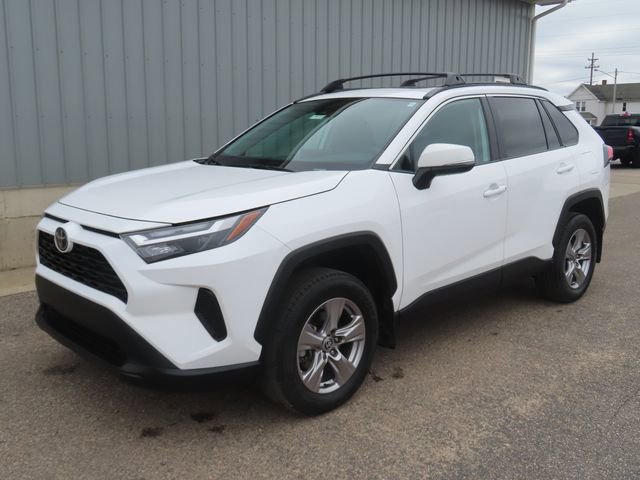 Used 2023 Toyota RAV4 XLE w/ Convenience Package AWD/4WD image 7
