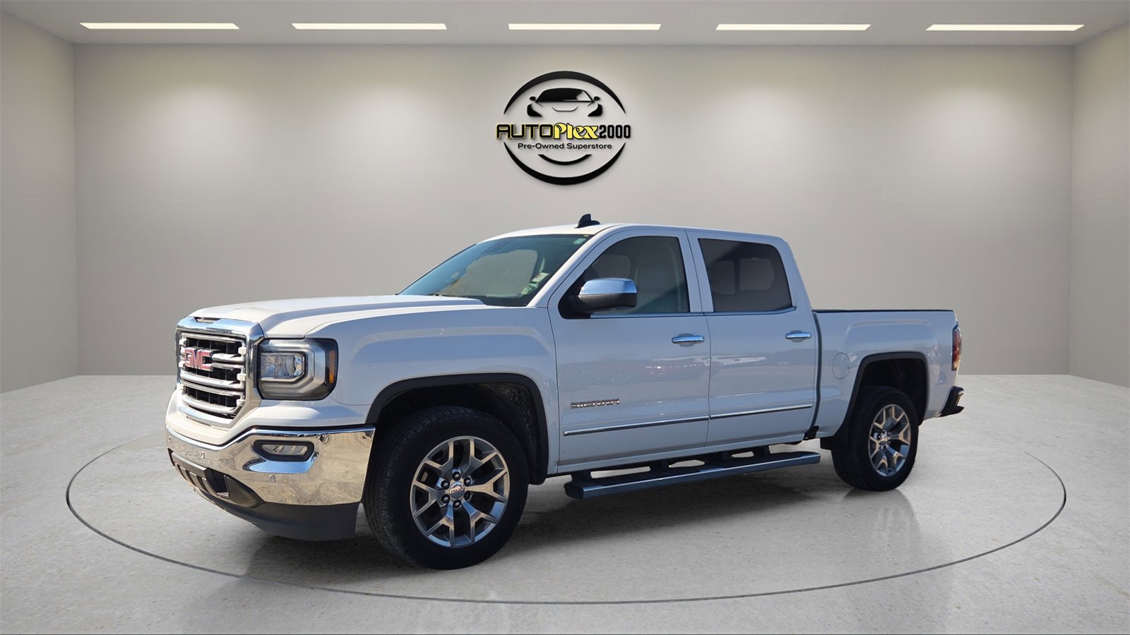Used 2018 GMC Sierra 1500 SLT w/ SLT Premium Package image 3