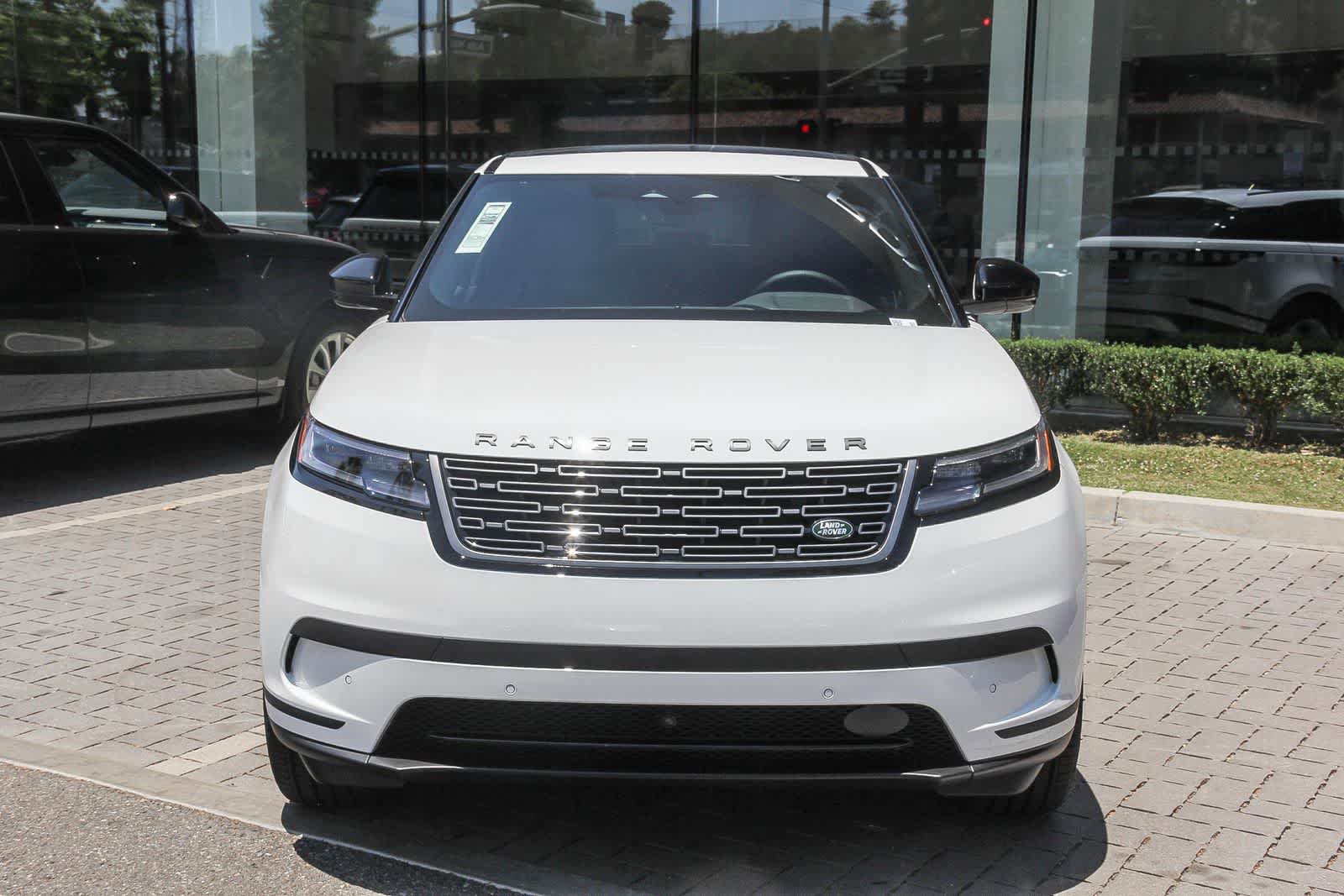 Used 2026 Land Rover Range Rover Velar S AWD/4WD image 2