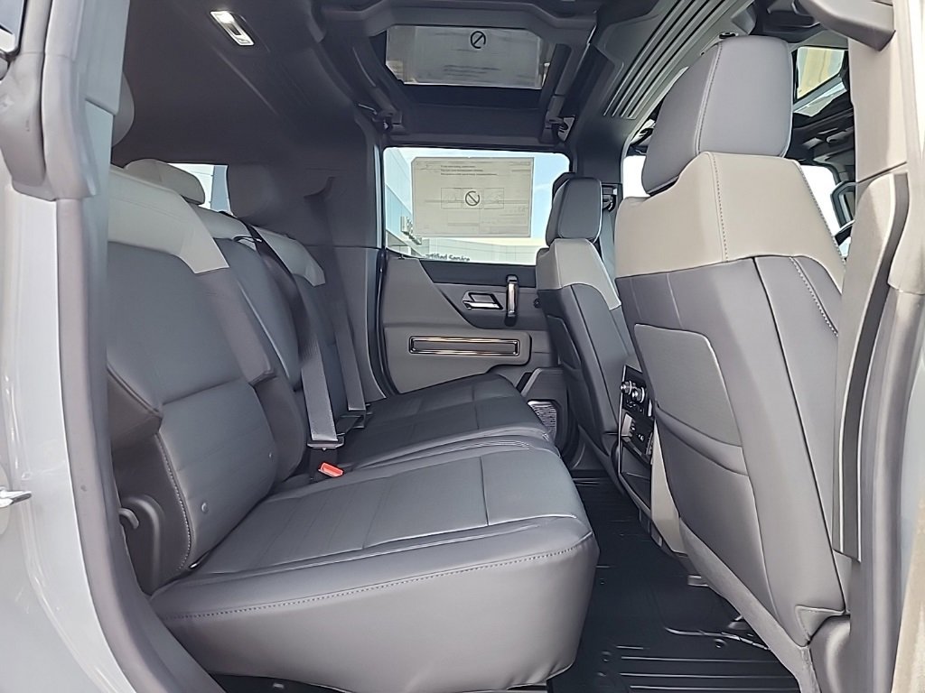 New 2025 GMC Hummer EV 2X image 24