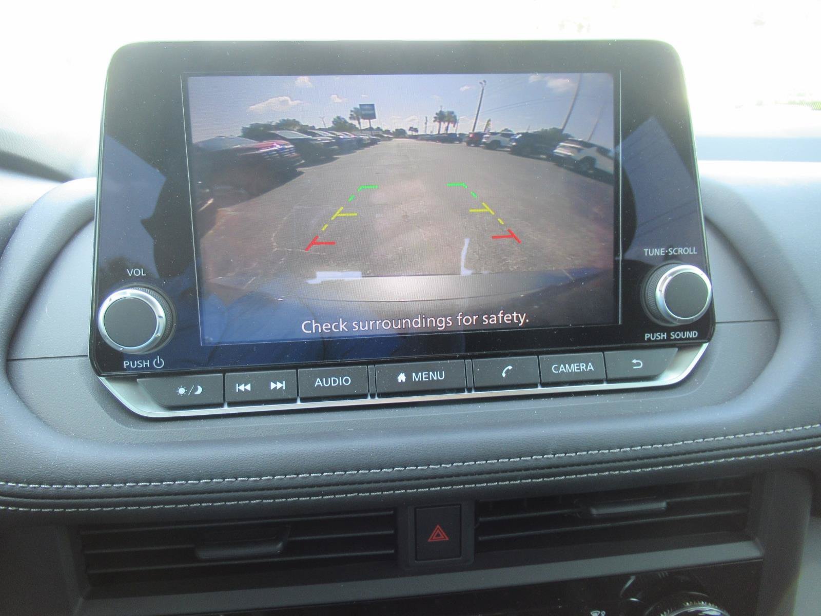 Used 2026 Nissan Rogue S FWD image 28
