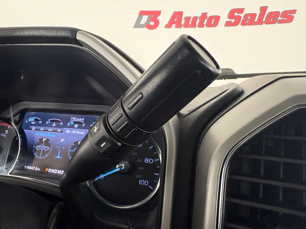 Used 2019 Ford F350 Lariat w/ Lariat Ultimate Package AWD/4WD image 29