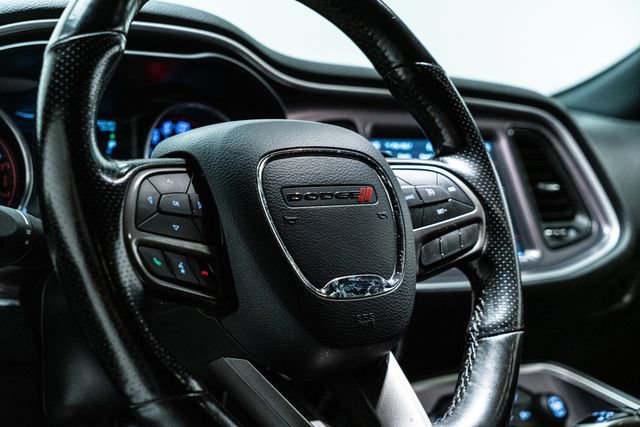 Used 2020 Dodge Challenger R/T Scat Pack RWD image 23