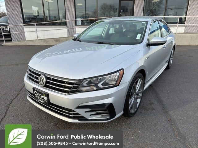 Used 2017 Volkswagen Passat 1.8T R-Line