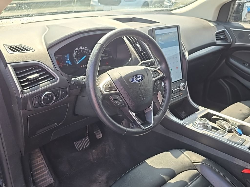 Used 2023 Ford Edge SEL AWD/4WD image 12