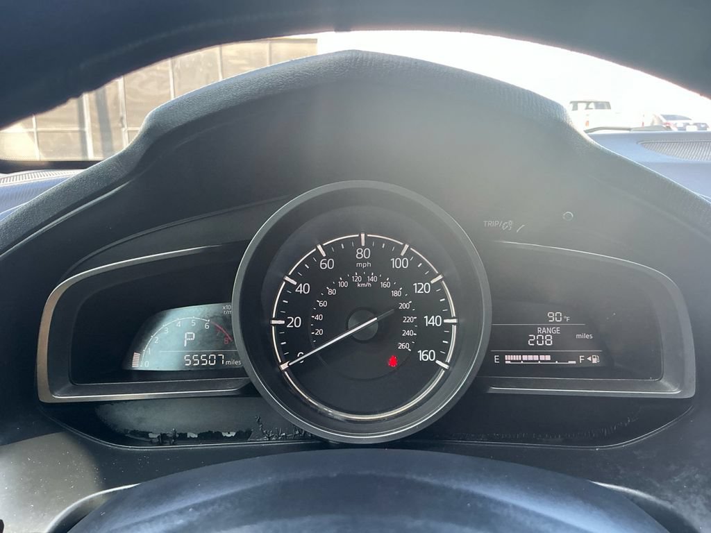 Used 2018 MAZDA MAZDA3 Touring FWD image 19
