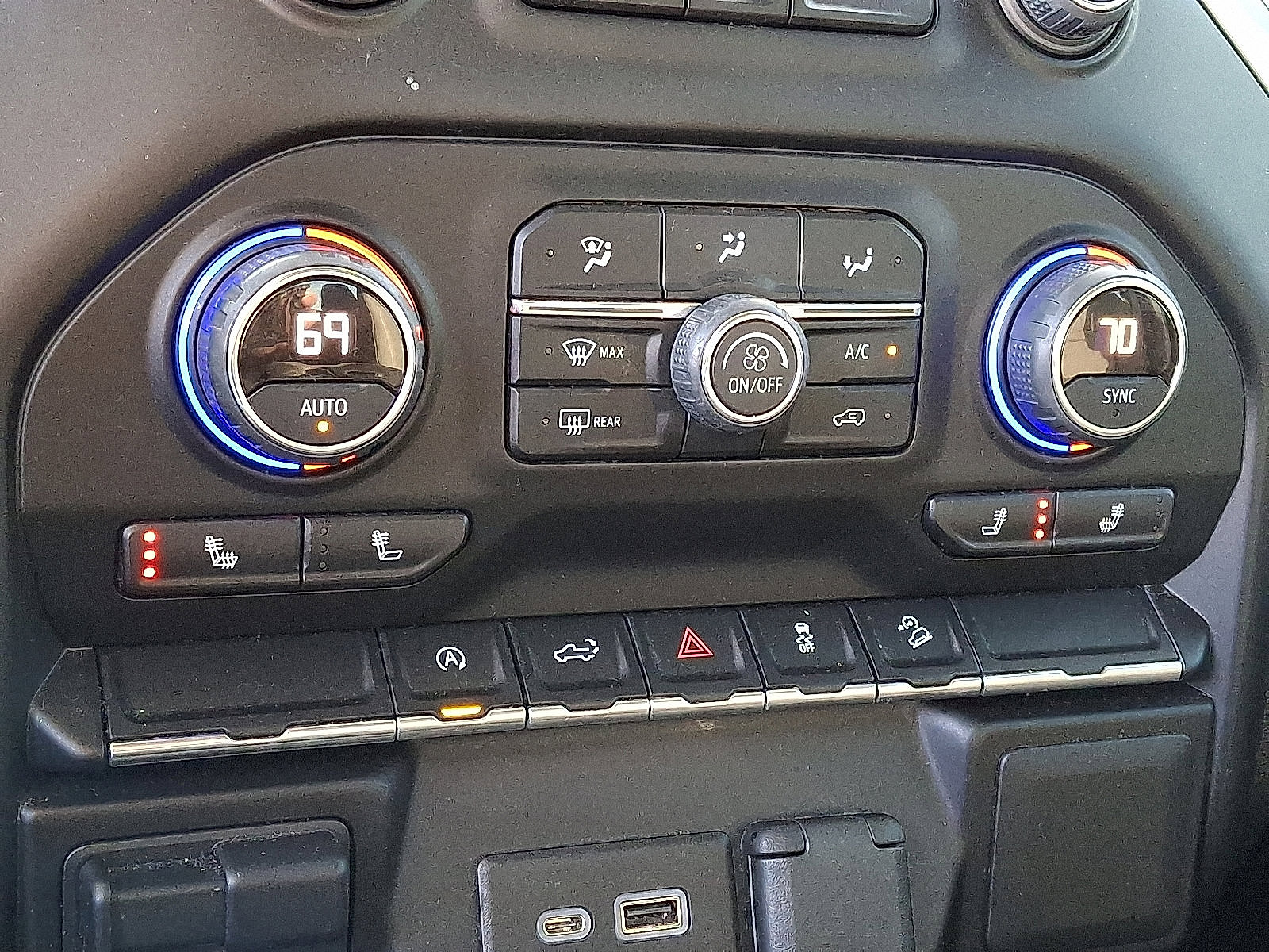 Used 2022 Chevrolet Silverado 1500 RST image 15