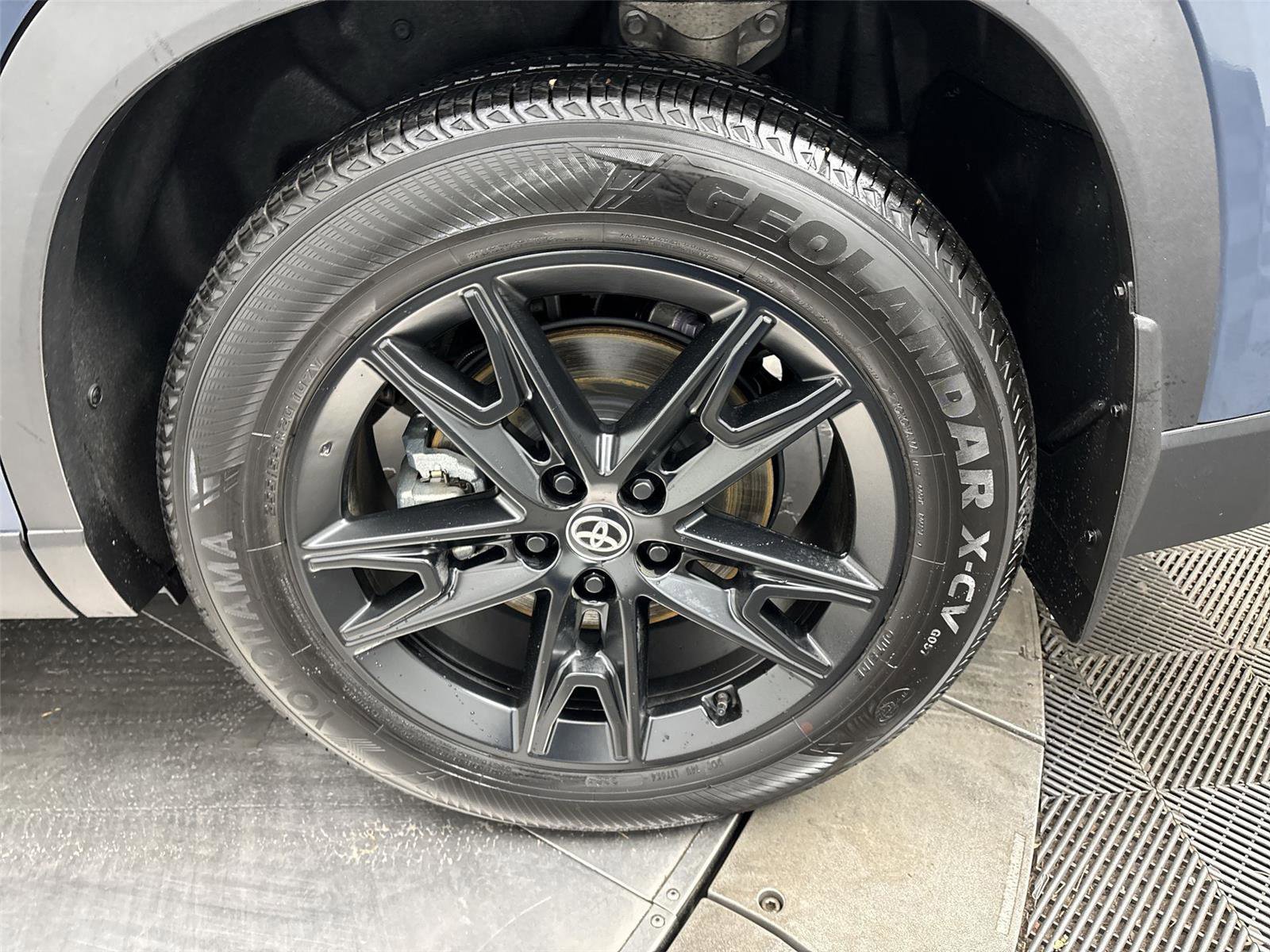 Used 2024 Toyota Grand Highlander Limited image 27