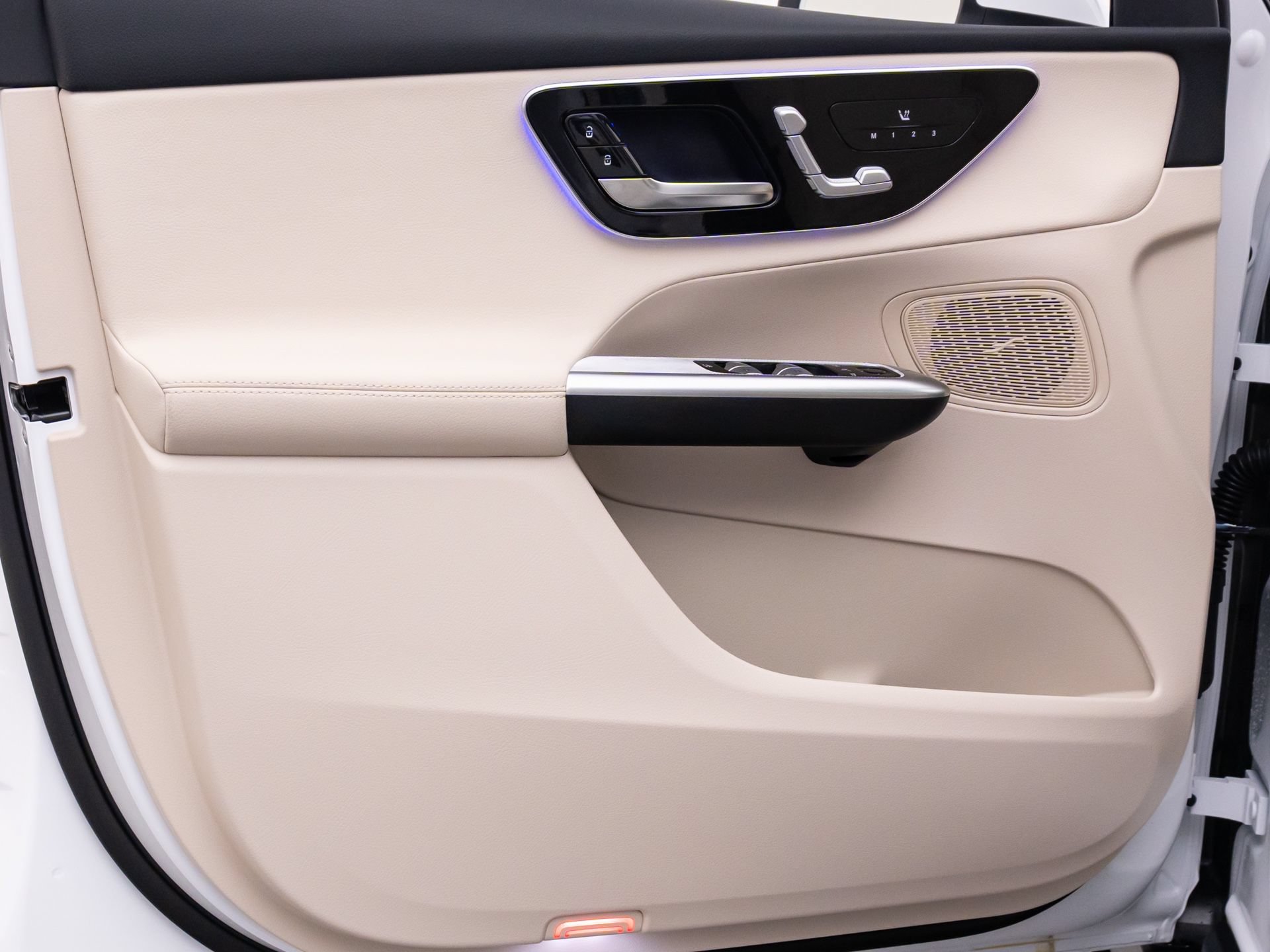 New 2026 Mercedes-Benz GLC 300 4MATIC image 13