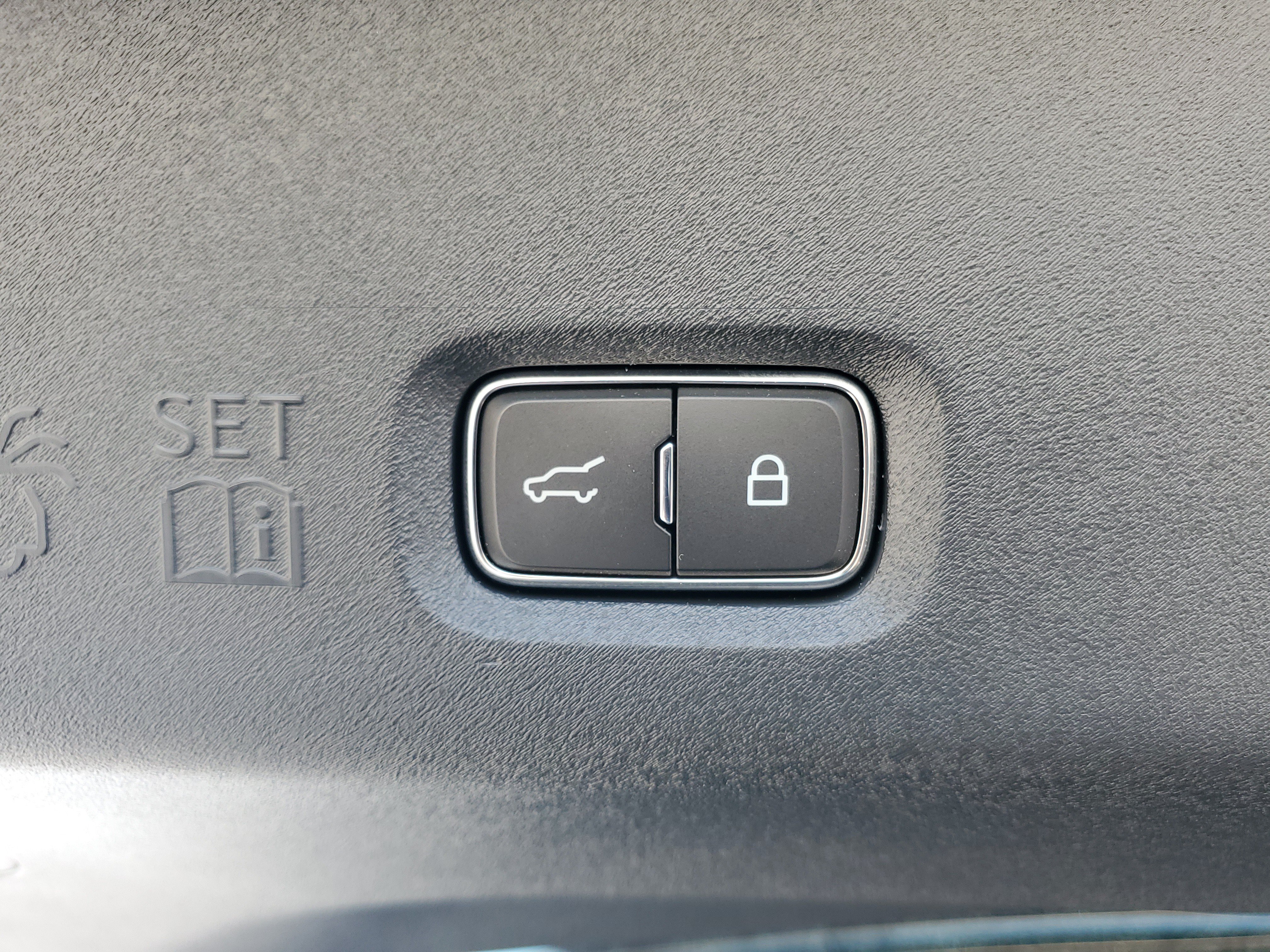 New 2026 Lincoln Navigator L Black Label AWD/4WD image 35
