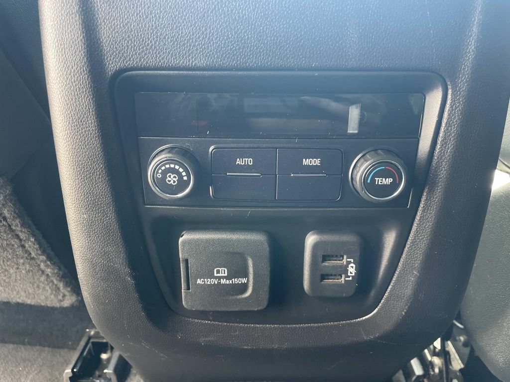 Used 2022 Buick Enclave Premium FWD image 13