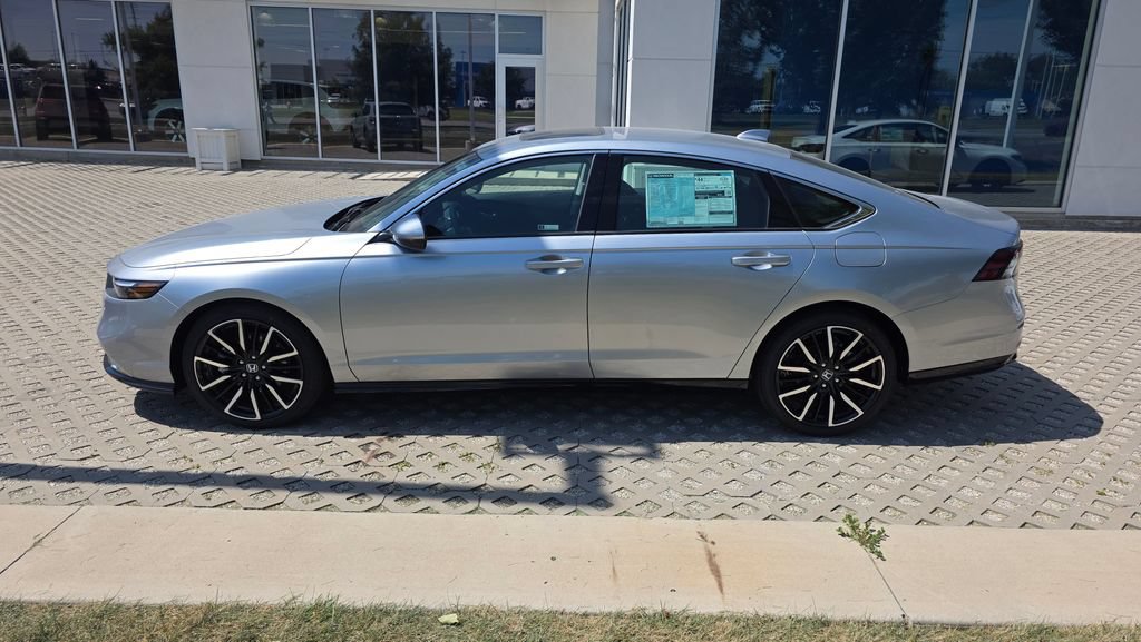 New 2026 Honda Accord Touring image 2
