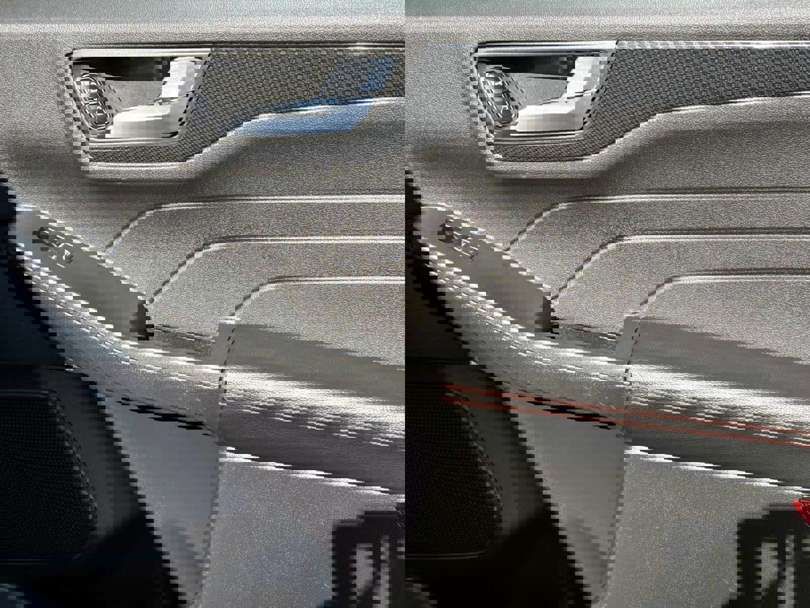 Used 2023 Ford Escape ST-Line Elite w/ Class II Trailer Tow Package image 11