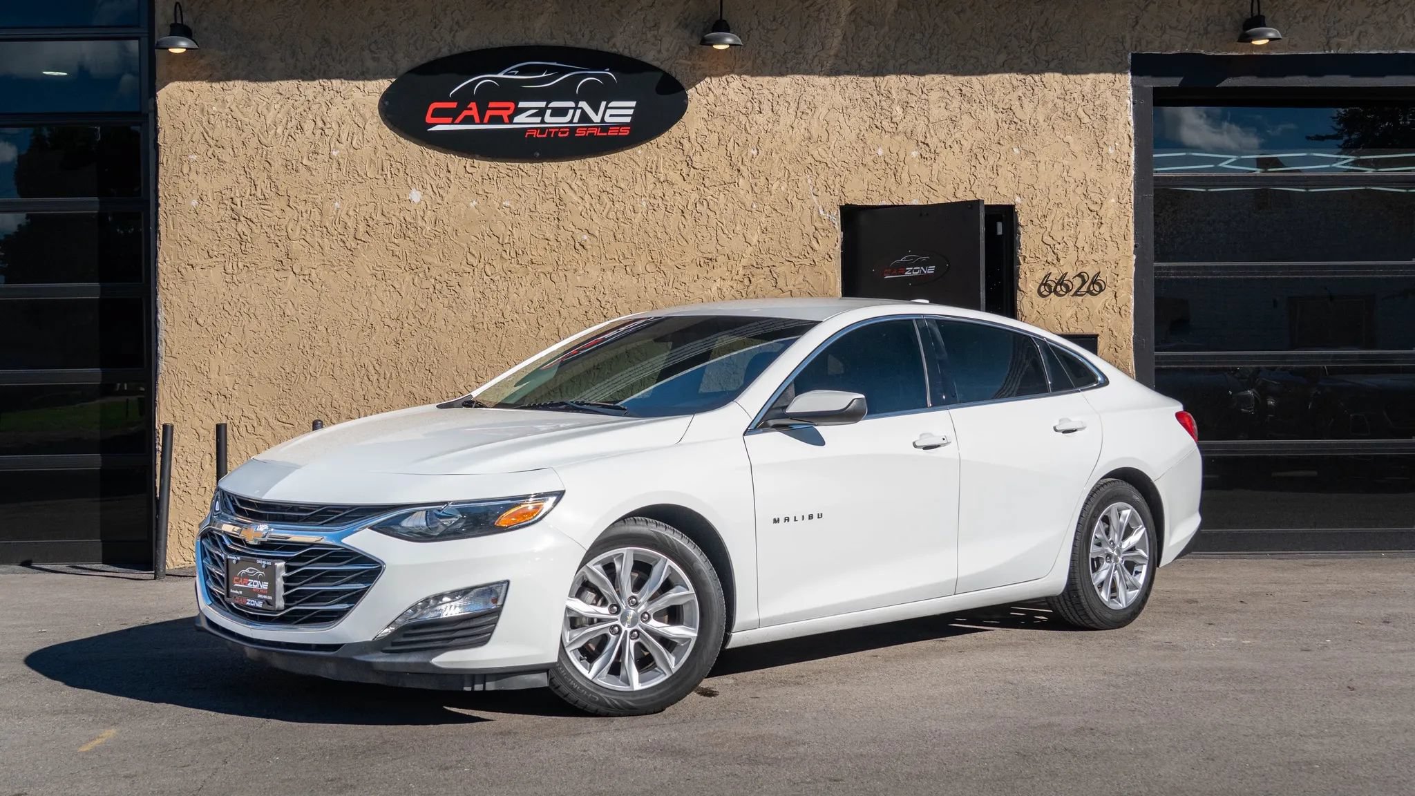 Used 2020 Chevrolet Malibu LT FWD image 9