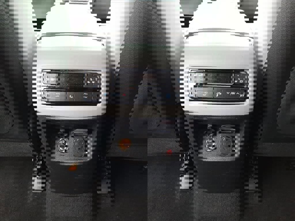 Used 2024 Hyundai Palisade SEL w/ Premium Package image 7