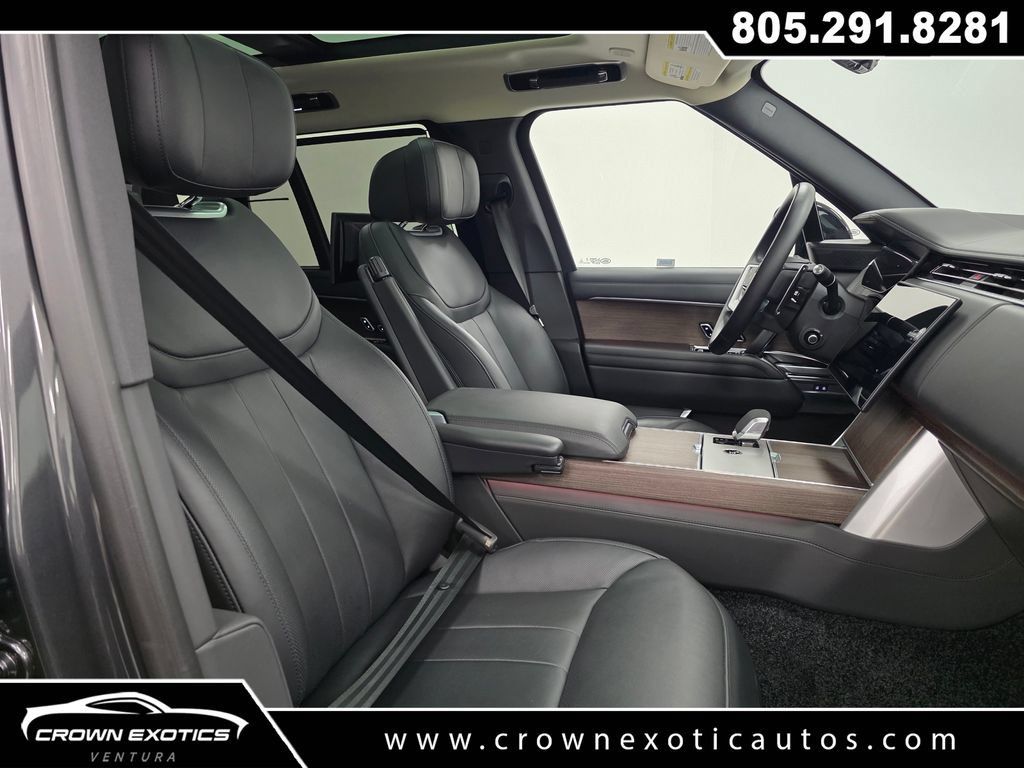 Used 2025 Land Rover Range Rover Autobiography AWD/4WD image 12