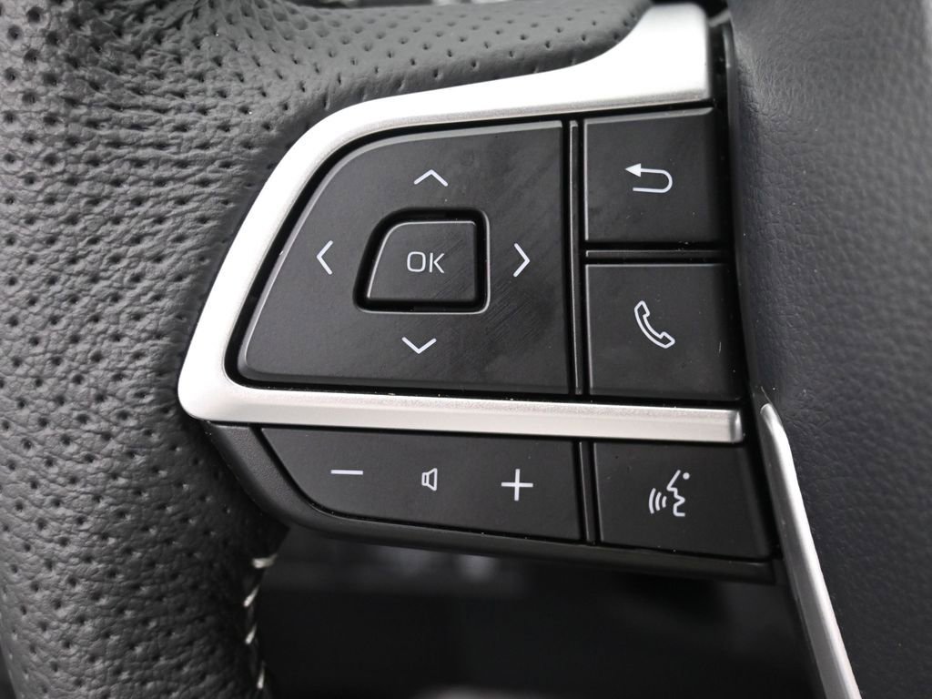 Certified 2026 Toyota Sienna XSE image 19