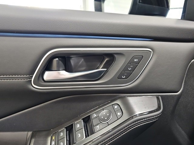 New 2026 Nissan Rogue Platinum image 11