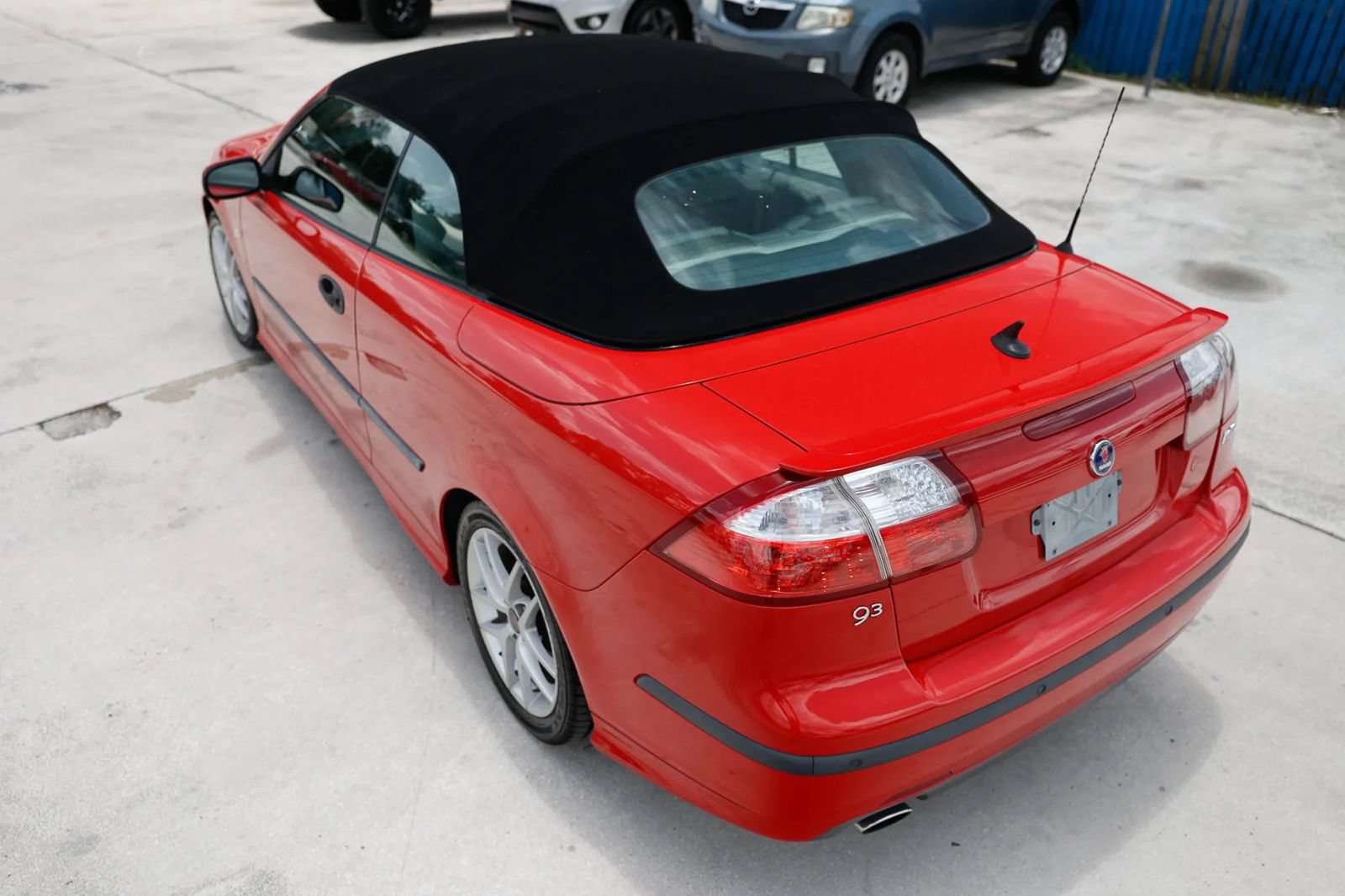 Used 2004 Saab 9-3 Aero FWD image 4