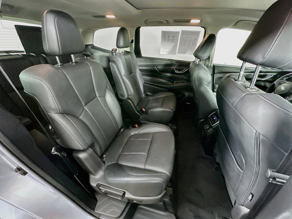 Used 2023 Subaru Ascent Limited w/ Technology Package AWD/4WD image 37