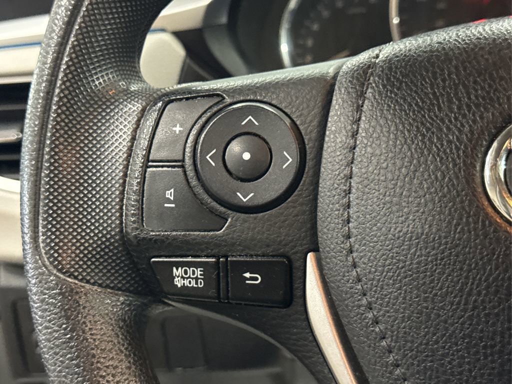 Used 2014 Toyota Corolla LE w/ Body Protection Package FWD image 23
