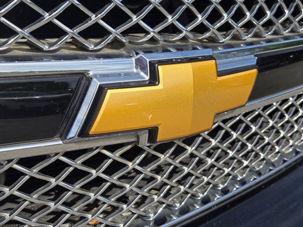 Used 2013 Chevrolet Avalanche LTZ image 5