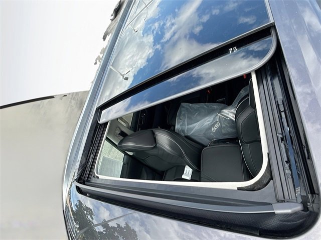 New 2026 INFINITI QX80 Luxe w/ Cargo Package image 15