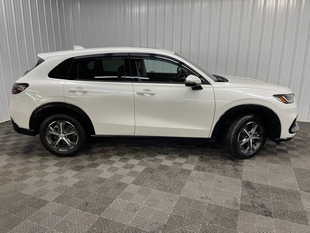 Certified 2024 Honda HR-V EX-L image 4