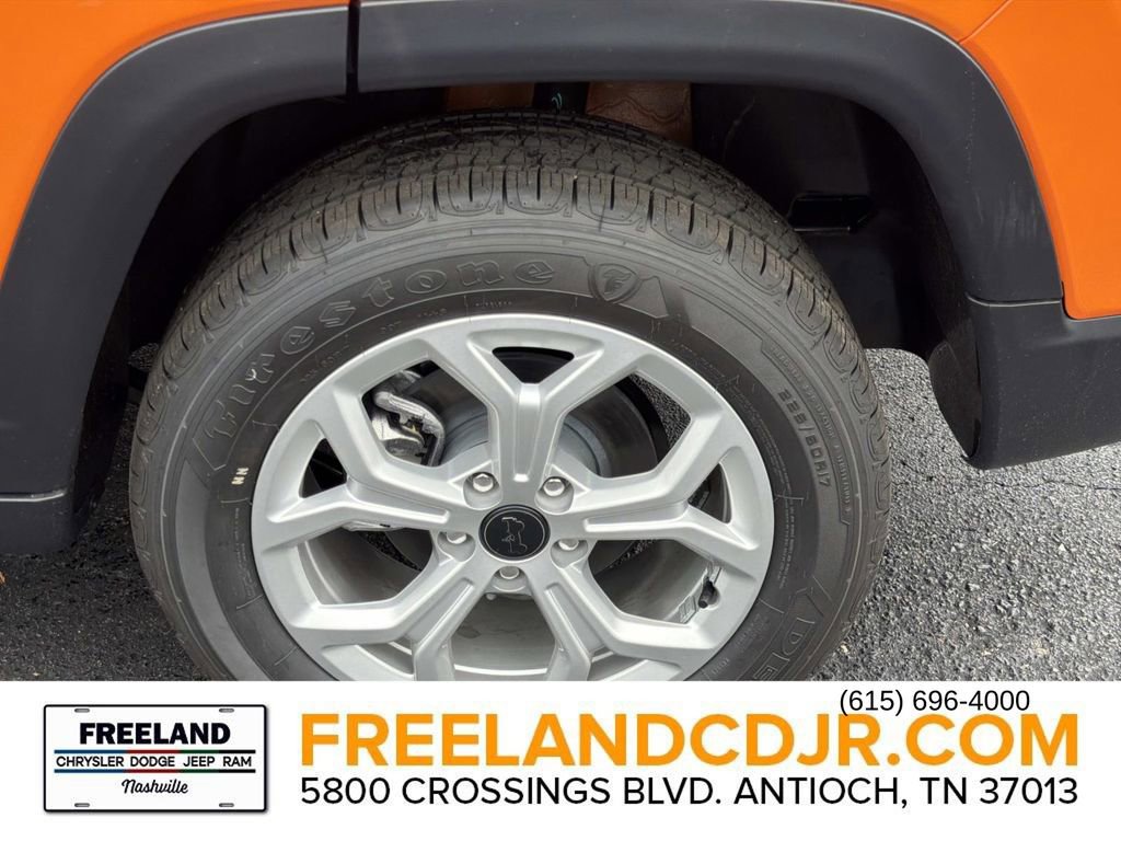 New 2026 Jeep Compass Latitude image 10