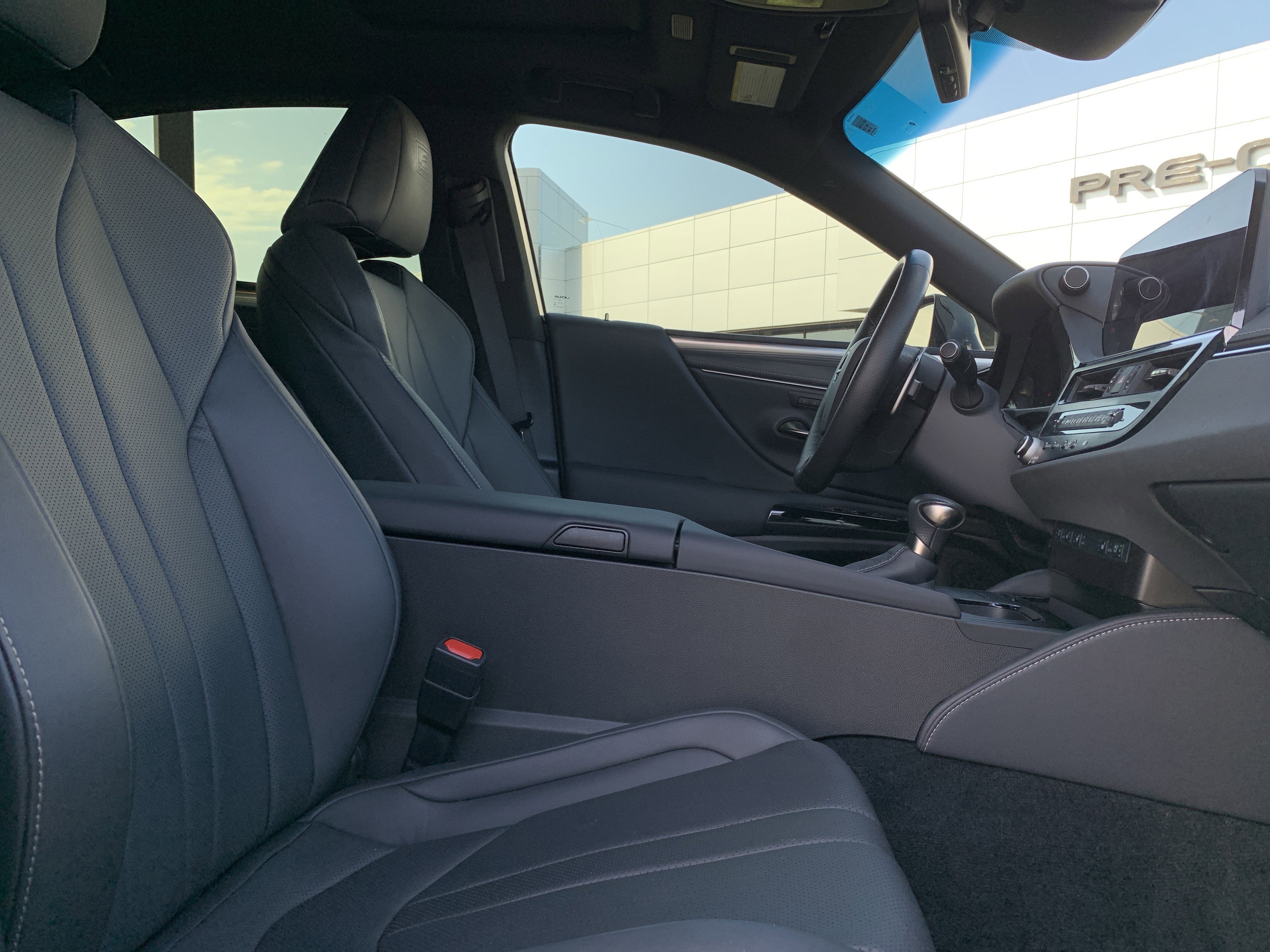 Used 2025 Lexus ES 350 F Sport FWD image 35