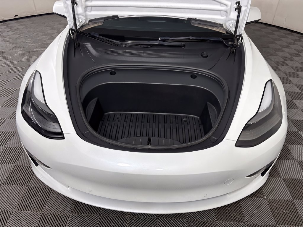 Used 2022 Tesla Model 3 Long Range AWD/4WD image 9