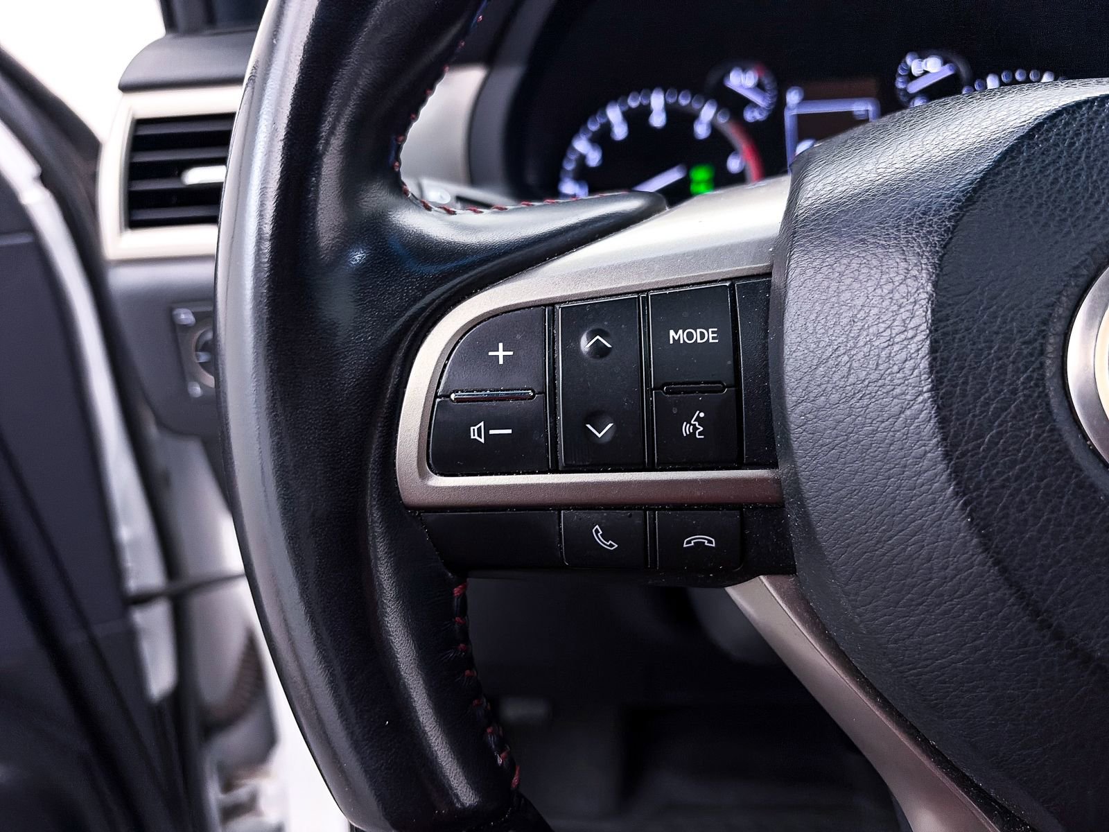 Used 2021 Lexus GX 460 Premium w/ Premium Package image 35