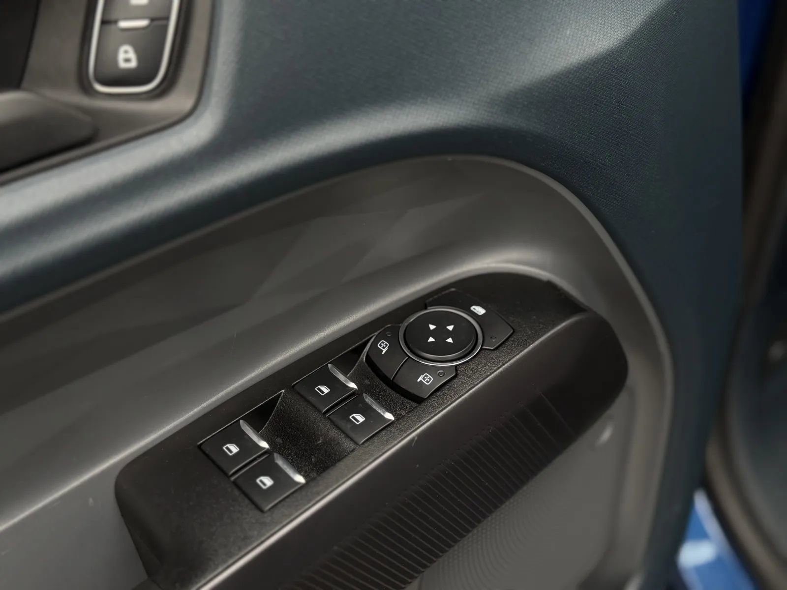 Used 2024 Ford Maverick XLT w/ XLT Luxury Package image 24