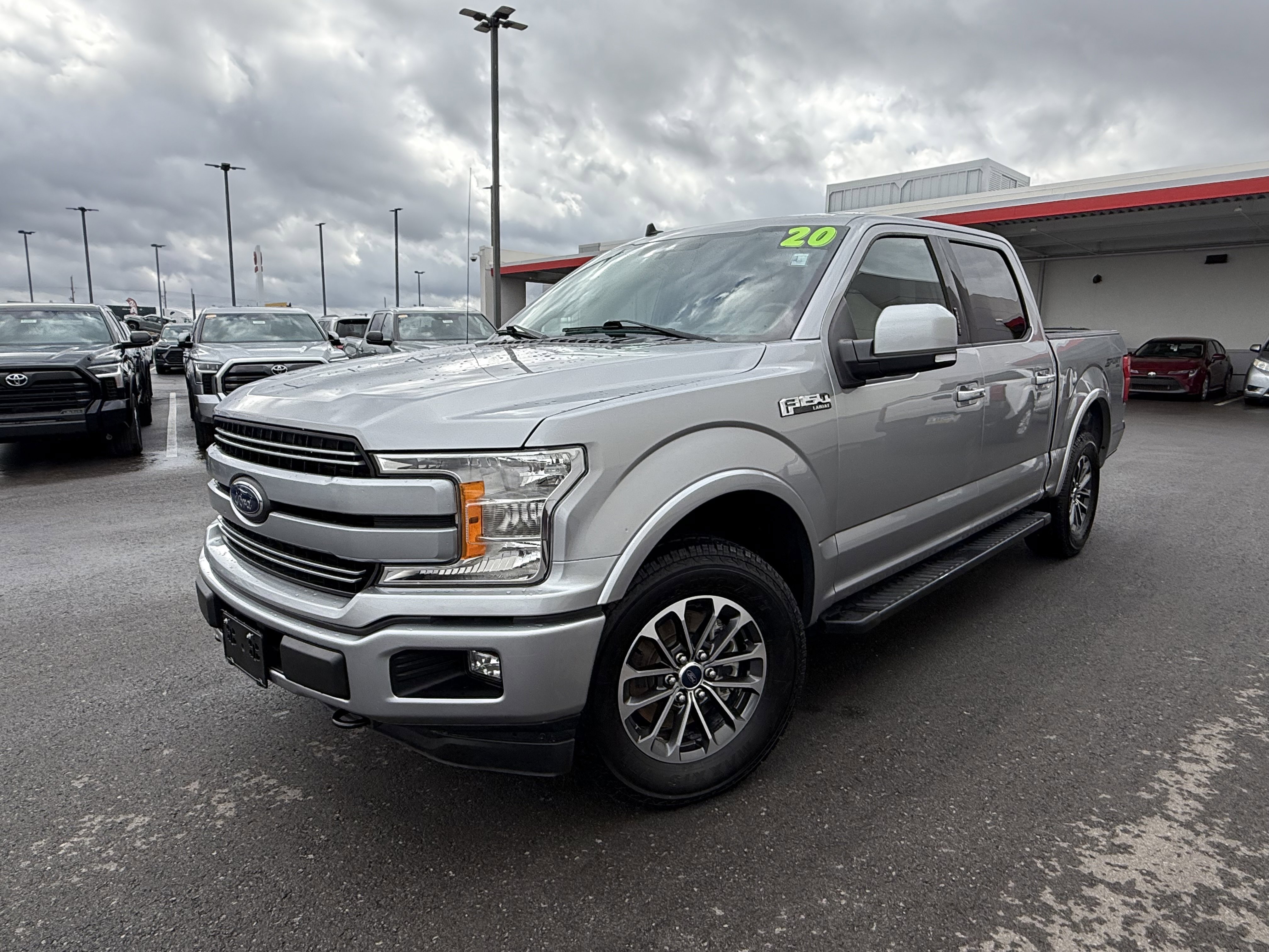 Used 2020 Ford F150 Lariat image 15