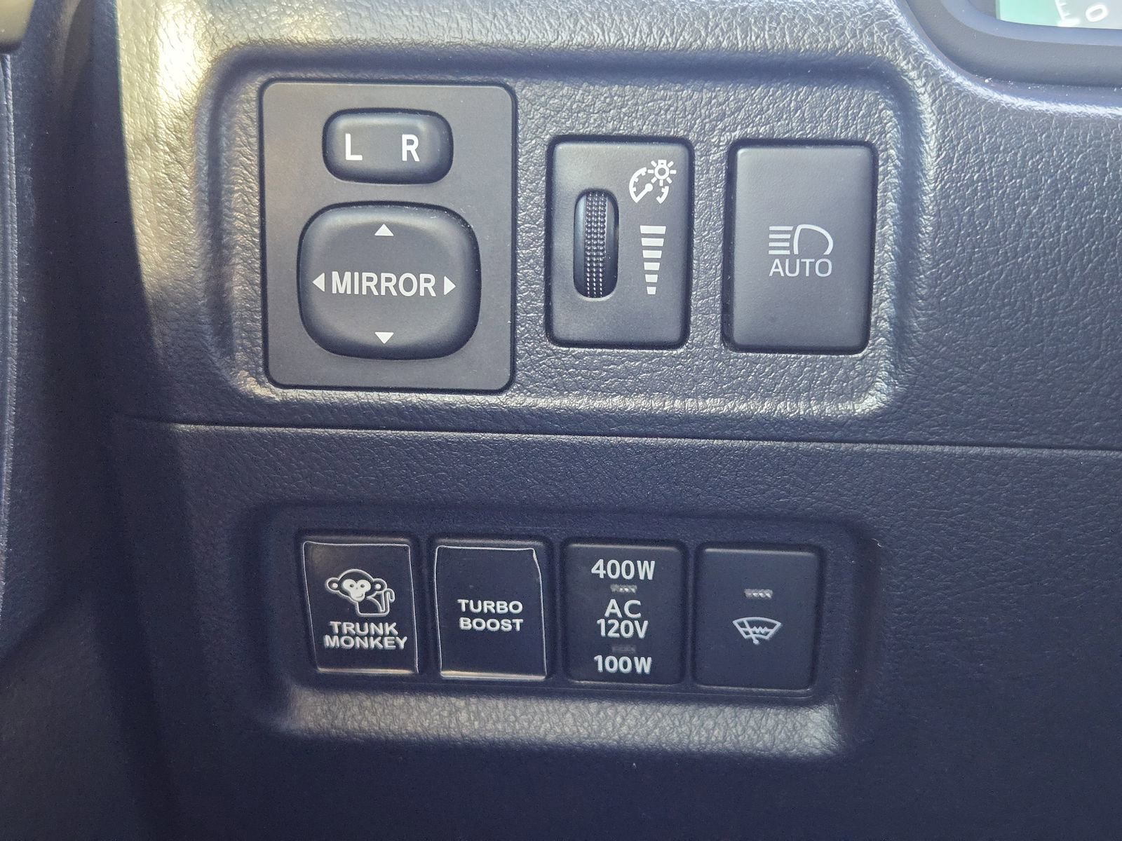 Used 2024 Toyota 4Runner SR5 image 23