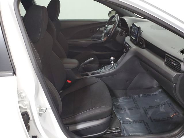 Used 2020 Hyundai Veloster N image 9