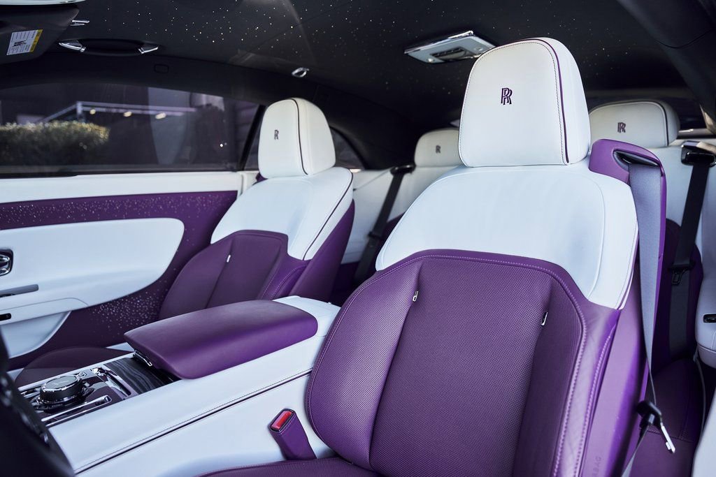 Used 2024 Rolls-Royce Spectre w/ Spectre Launch Package image 33