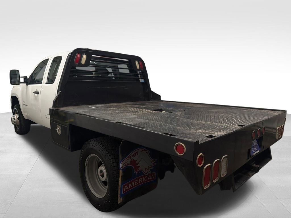 Used 2011 GMC Sierra 3500 W/T AWD/4WD image 2