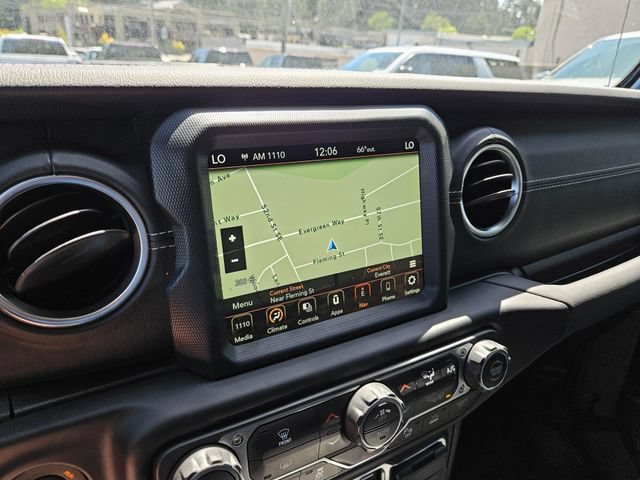 Used 2021 Jeep Wrangler Unlimited Sahara w/ Uconnect 4C Nav & Sound Group AWD/4WD image 29