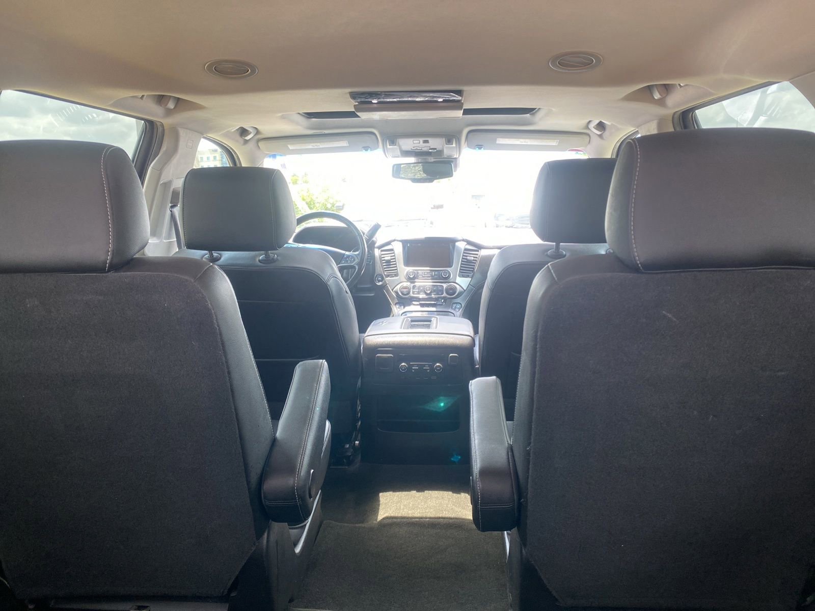 Used 2018 Chevrolet Tahoe Premier RWD image 5