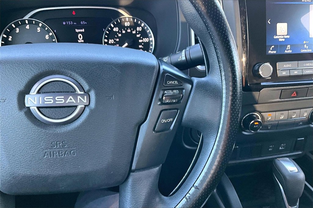 Used 2022 Nissan Frontier SV image 8