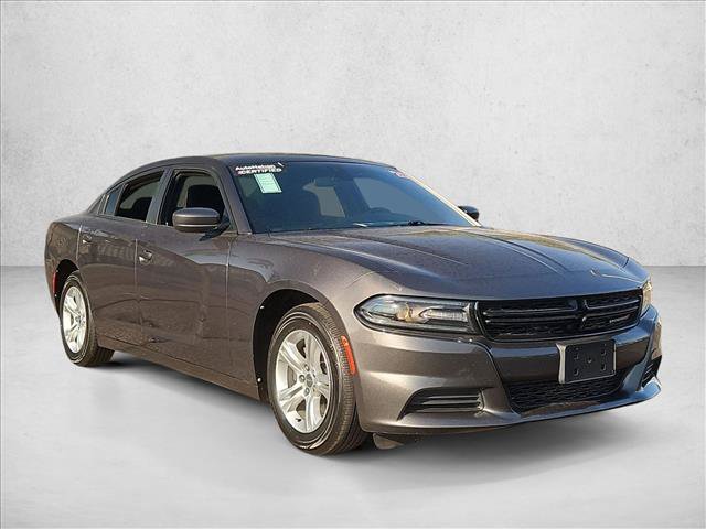 Used 2020 Dodge Charger SXT RWD image 3