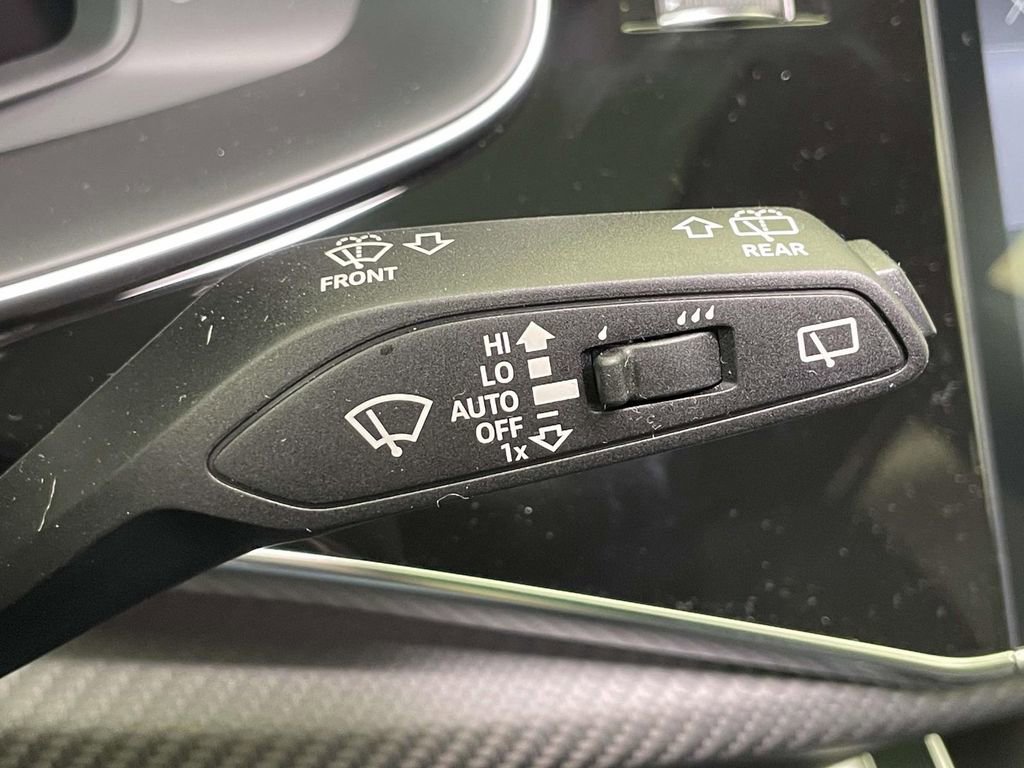 New 2026 Audi RS Q8 performance image 43