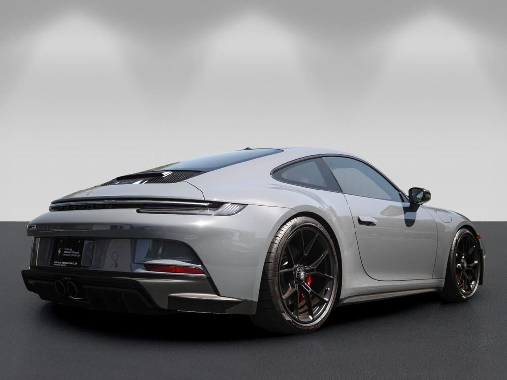 Used 2023 Porsche 911 GT3 RWD image 3