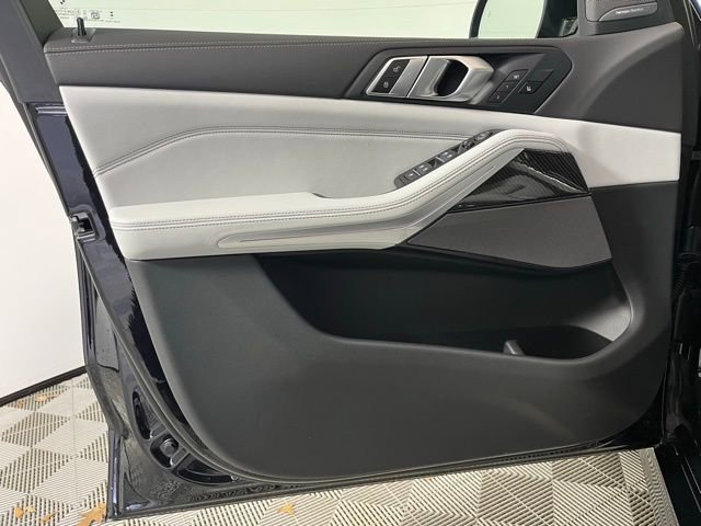 New 2026 BMW X5 M60i image 9